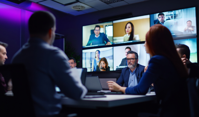 Hybrid Event Management – Bridging Physical and Digital Realms